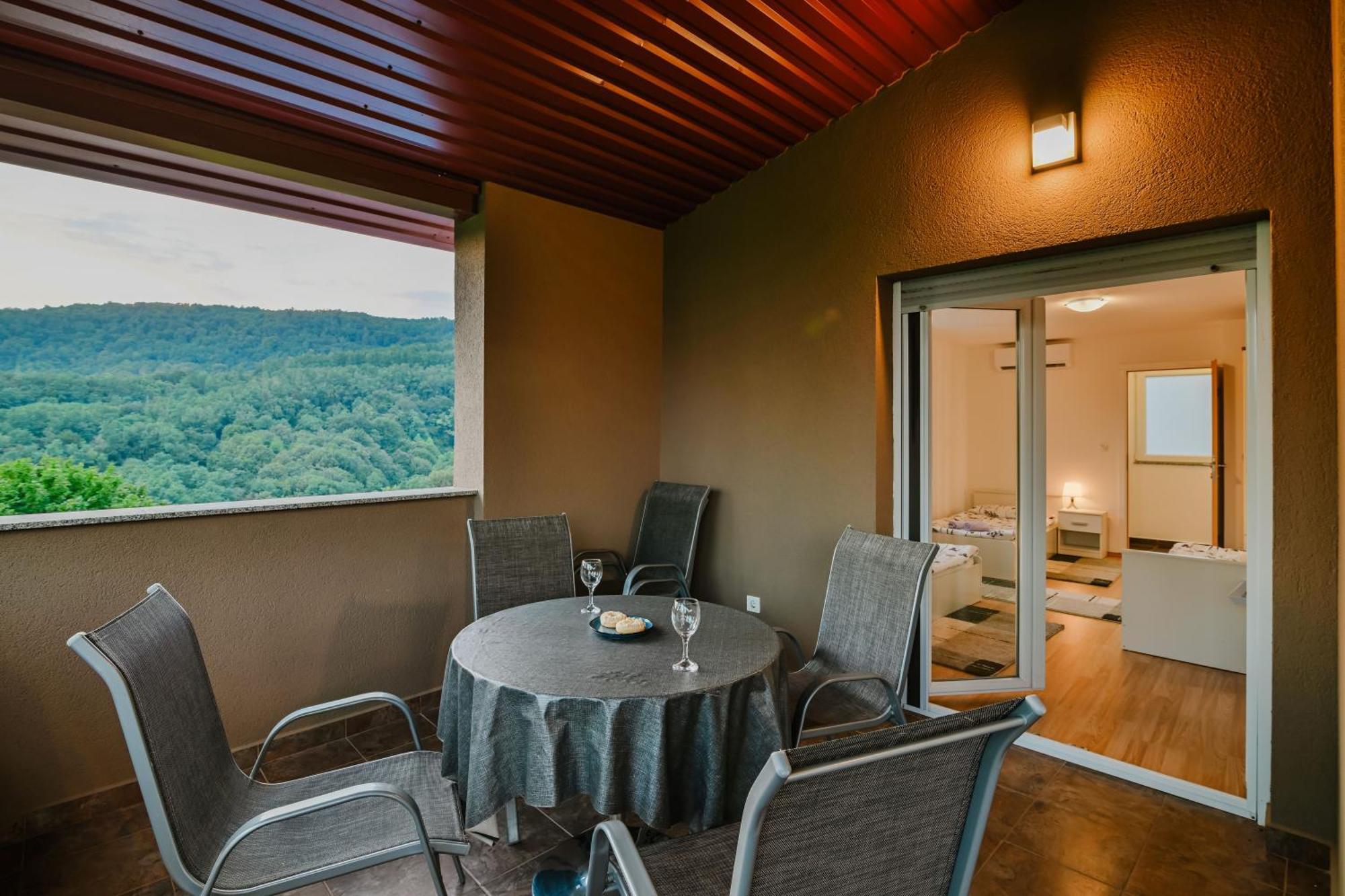 Carobni Pogled Zagreb Villa Eksteriør billede